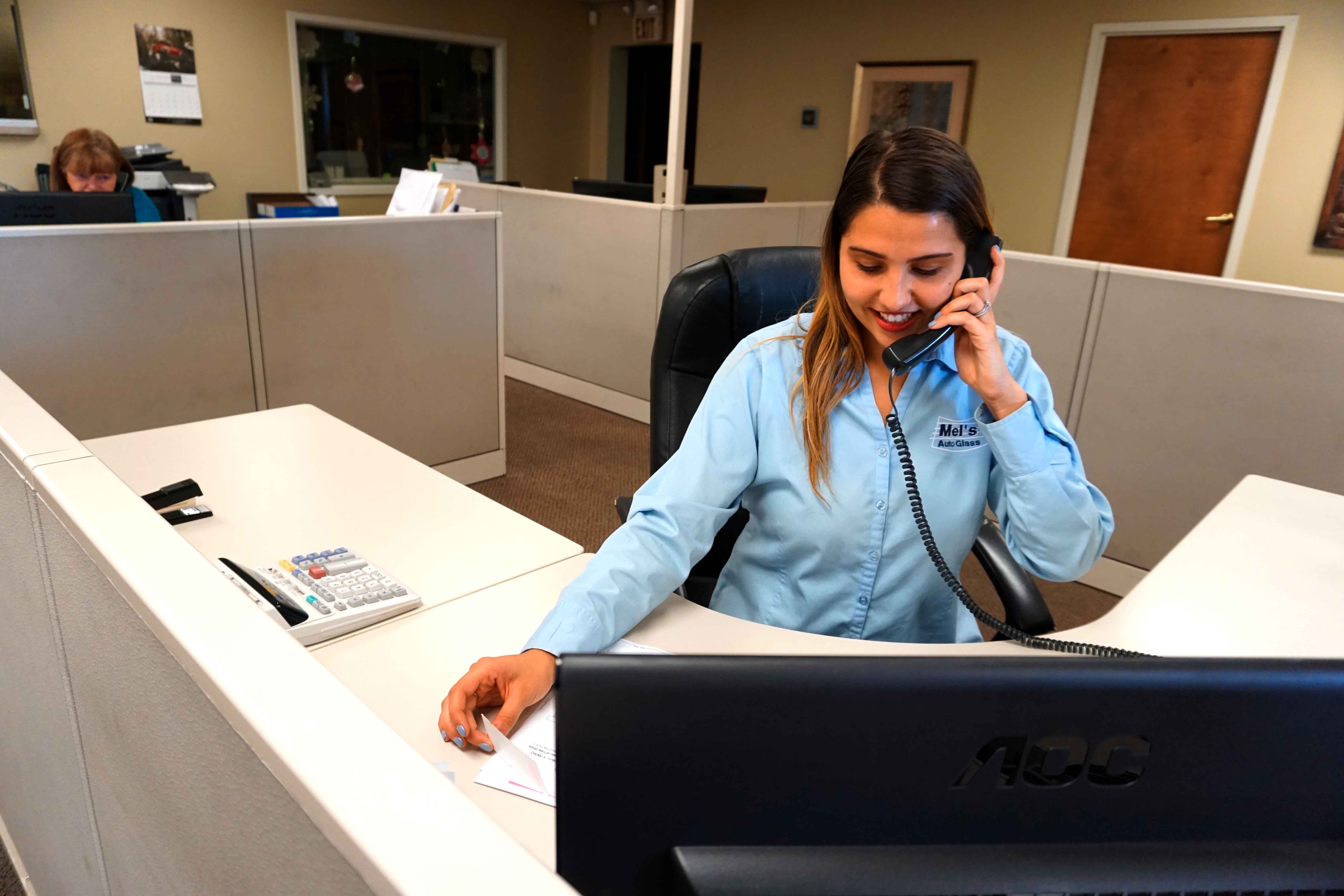 Mel's Auto Glass N. Kentucky